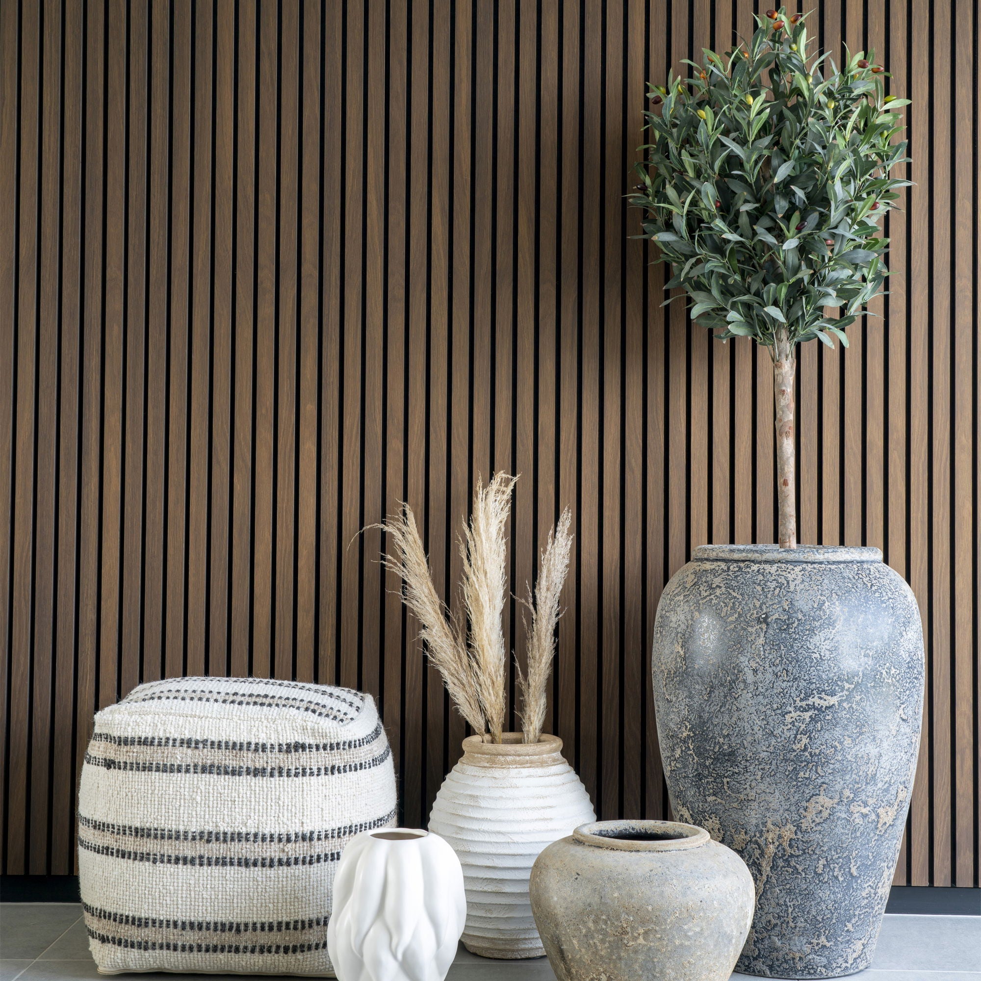 Capelo Decorative Pot