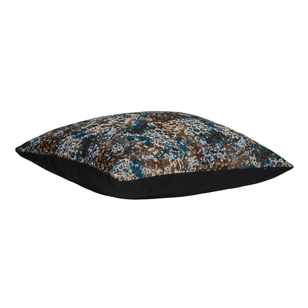 Blossom Cushion - Casaneu