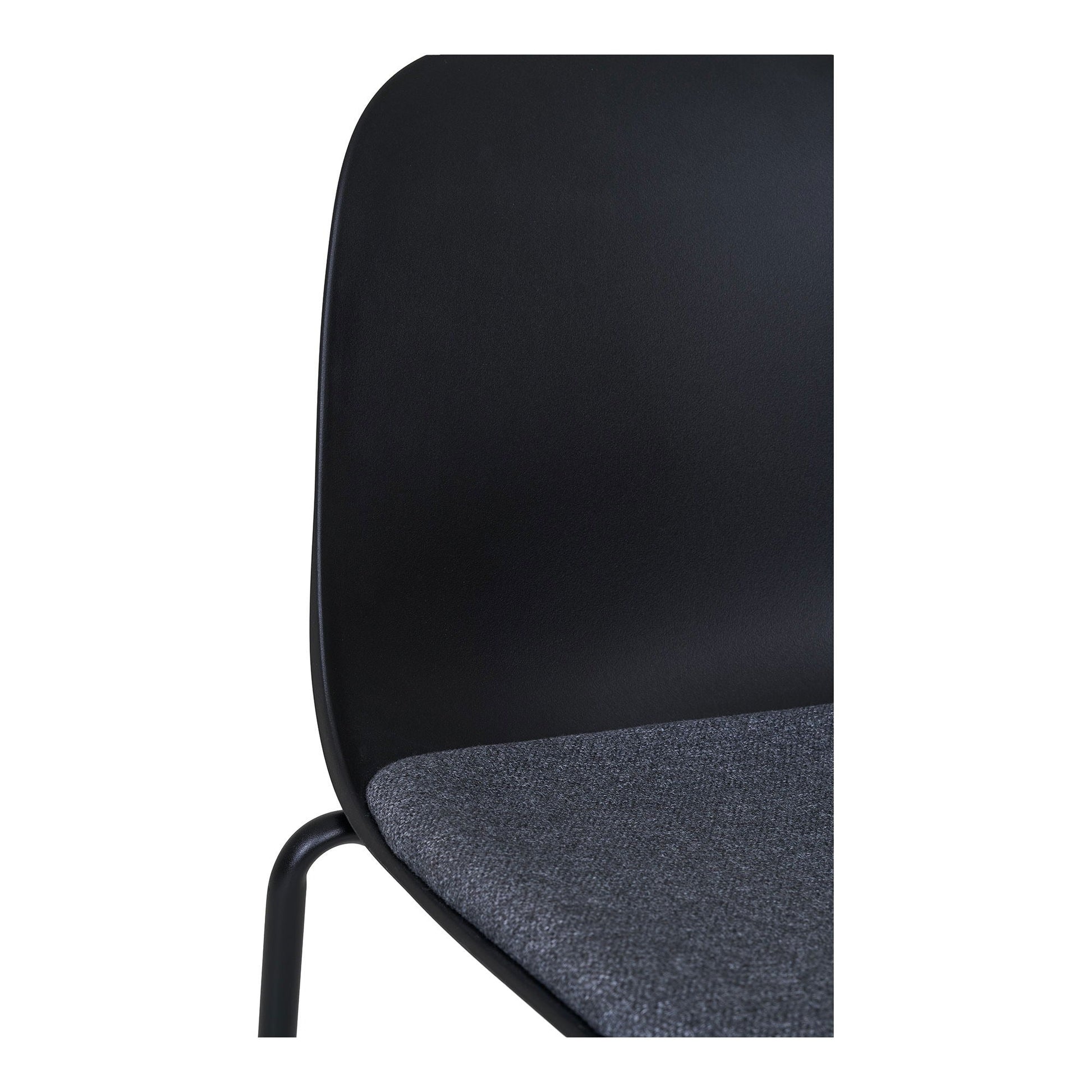 Kunststof Eetkamerstoel Madalena – Strak Design Met Comfortkussen - Casa Neu
