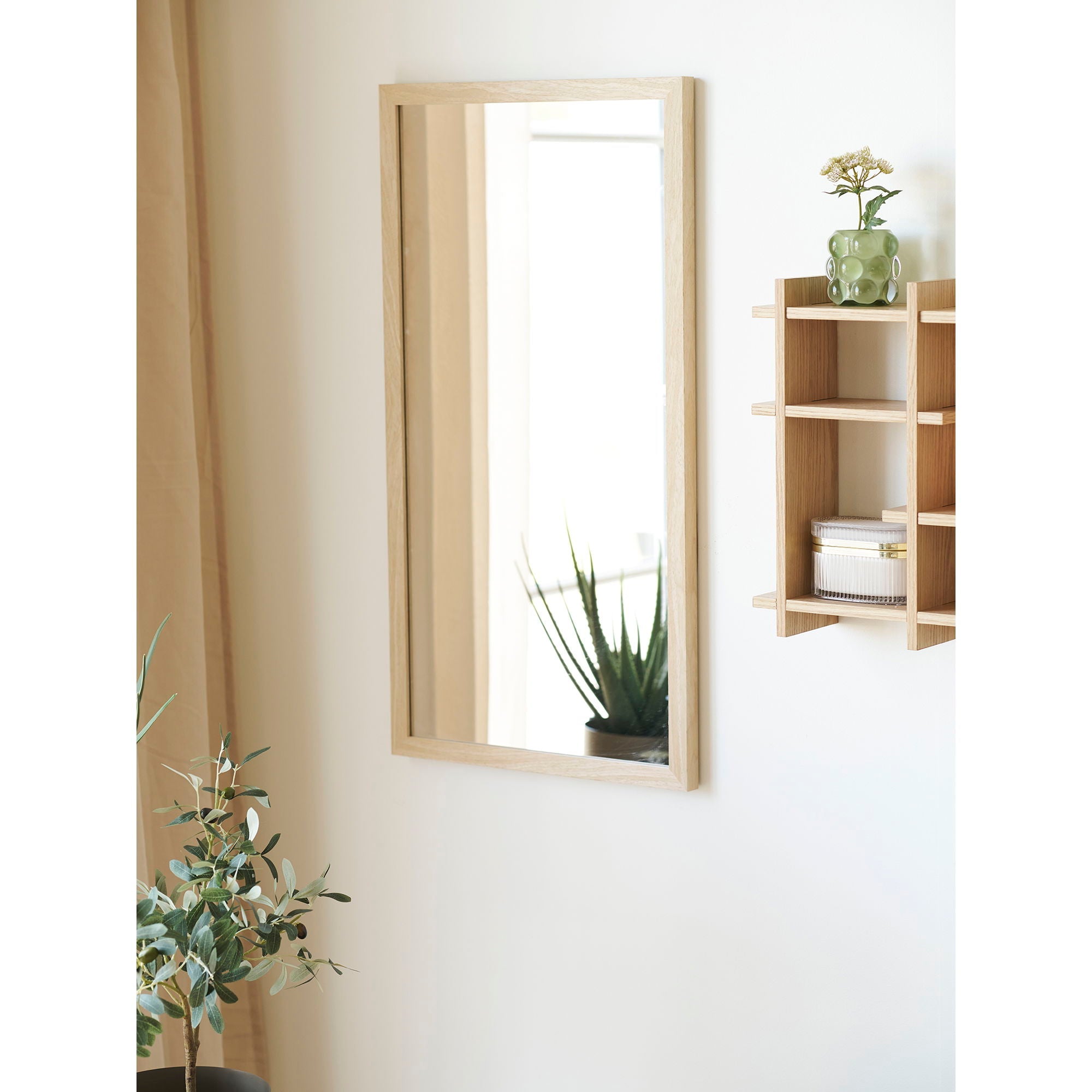 Scottsdale Wall Mirror - Casaneu