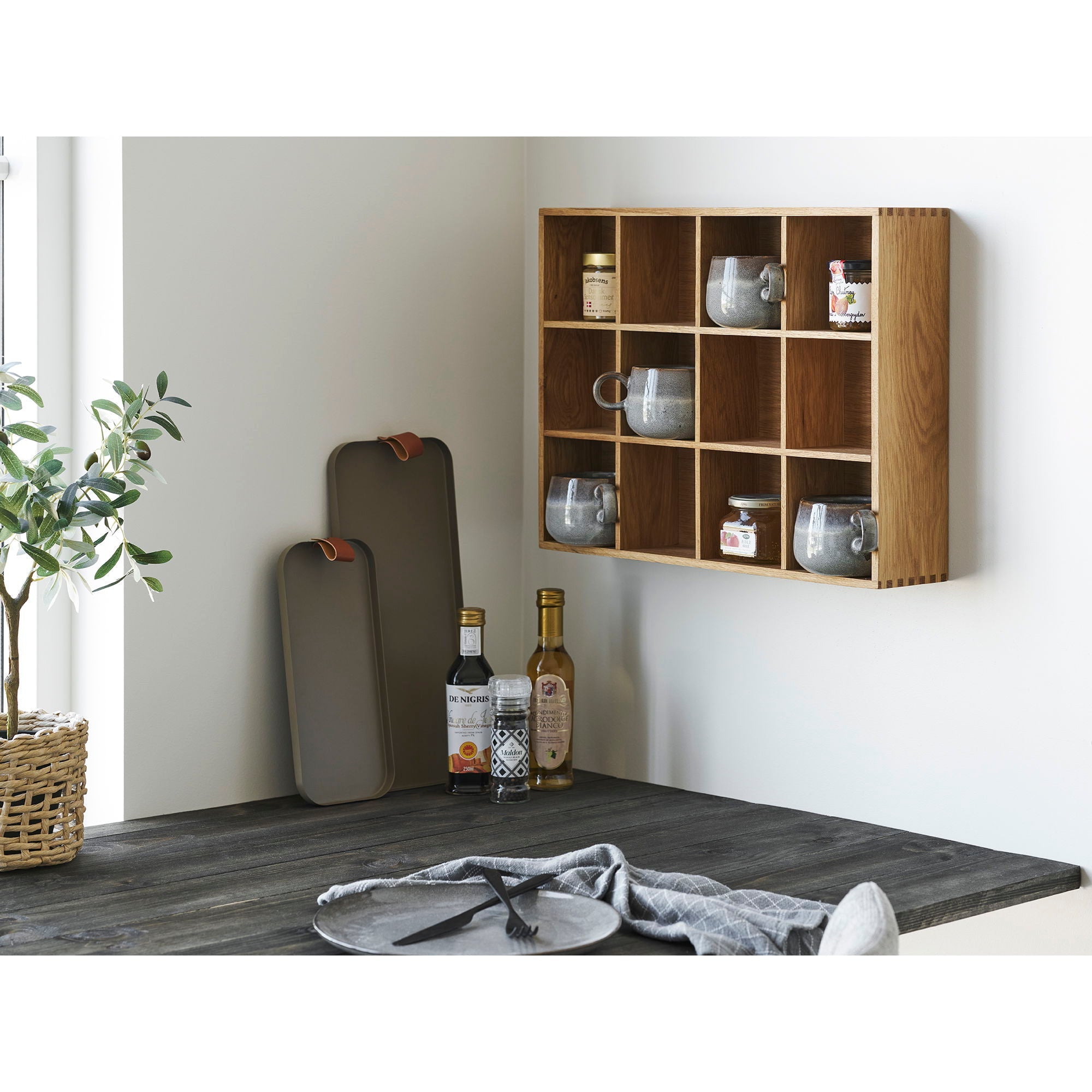 Soria Wall Shelf - Casaneu