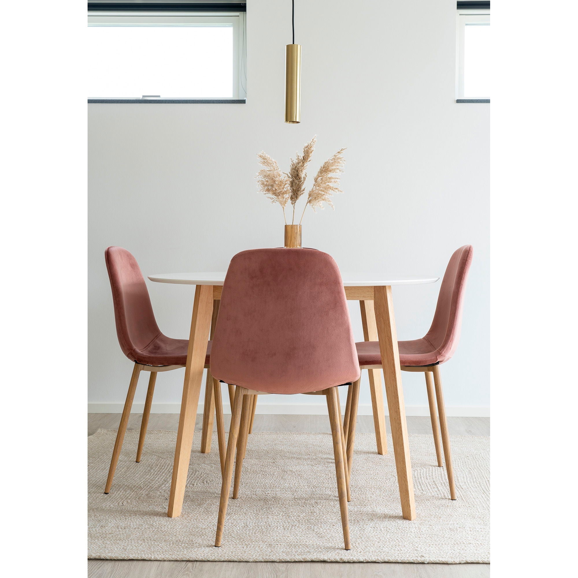 Vojens Dining Table - Casaneu
